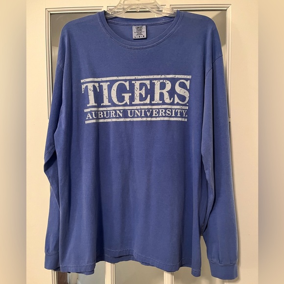 Comfort Colors Tops - Auburn University t-shirt